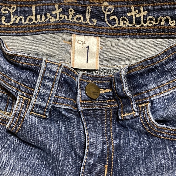 Industrial Cotton Rolled Up Hem Jean Shorts Size 1 - Picture 2 of 10